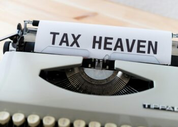 The Legacy Bridge: A Modern Guide to Navigating Global Inheritance Taxes and Building a Lasting Family Fortune